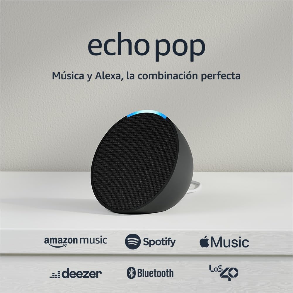 Imagen promocional del Amazon Echo Pop con un botón de 'Comprar ahora' para ilustrar la oferta.